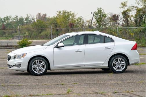 2014 Volvo S60 T5 Premier