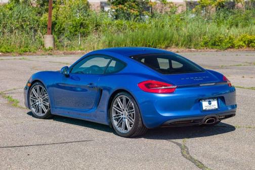 2015 Porsche Cayman Base 2dr Coupe