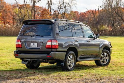 2007 Toyota Land Cruiser Base