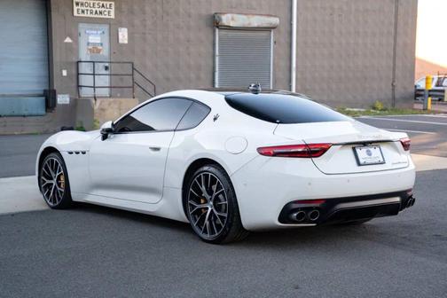 2024 Maserati GranTurismo Modena