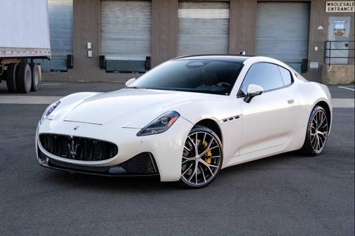 2024 Maserati GranTurismo Modena