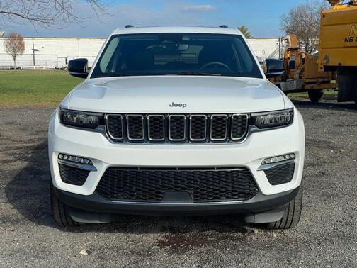 2023 Jeep Grand Cherokee 4xe Base