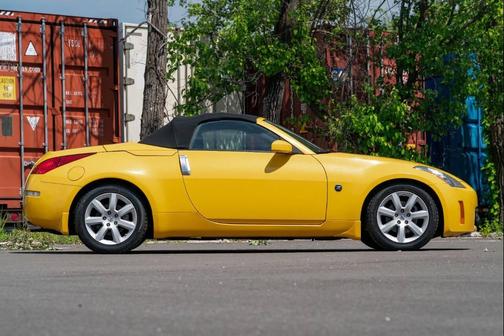 2005 Nissan 350Z Grand Touring