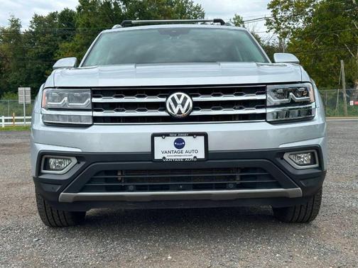 2018 Volkswagen Atlas 3.6L SEL Premium