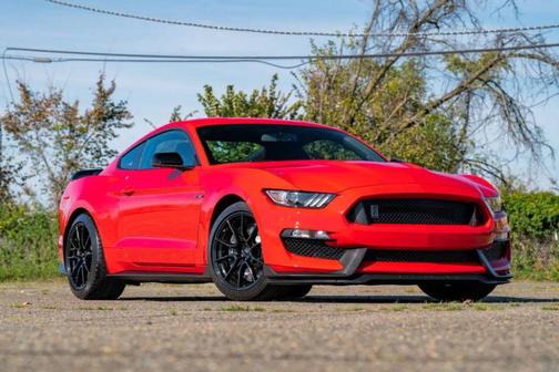 2020 Ford Shelby GT350 Base