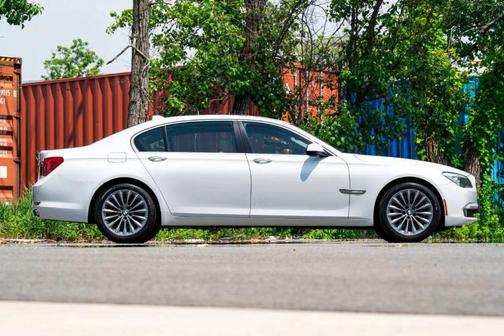 2011 BMW 740 Li