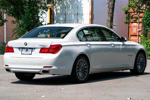 2011 BMW 740 Li