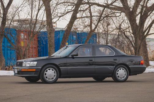 1993 Lexus LS 400 Base