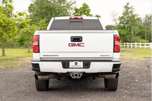 2016 GMC Sierra 2500 Denali