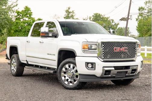 2016 GMC Sierra 2500 Denali