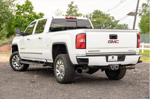 2016 GMC Sierra 2500 Denali