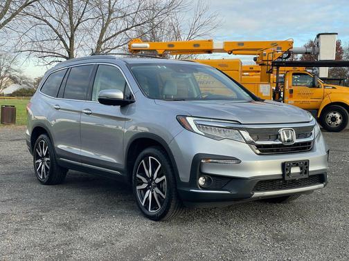 2021 Honda Pilot Touring 8-Passenger