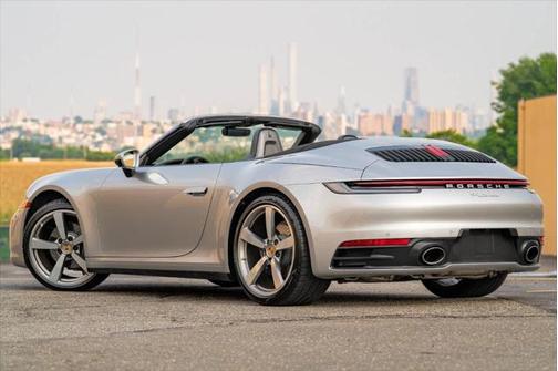 2021 Porsche 911 Carrera