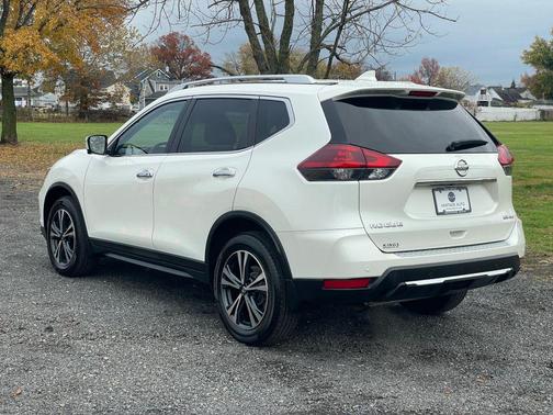 2020 Nissan Rogue SV
