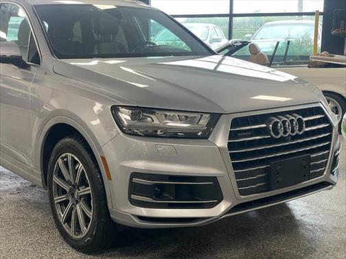 2017 Audi Q7 3.0T Premium