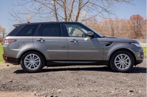 2016 Land Rover Range Rover Sport Supercharged SE