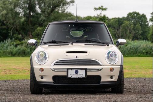 2006 MINI Cooper S Base