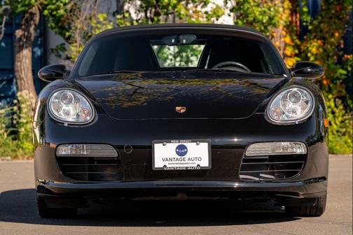 2005 Porsche Boxster Base 2dr Roadster