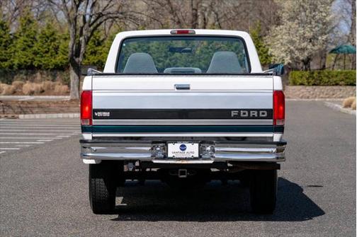 1996 Ford F-250 XL H/D