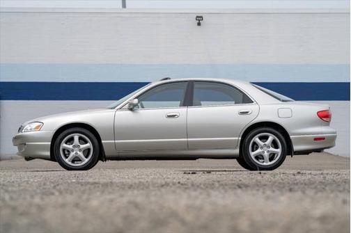 2002 Mazda Millenia S