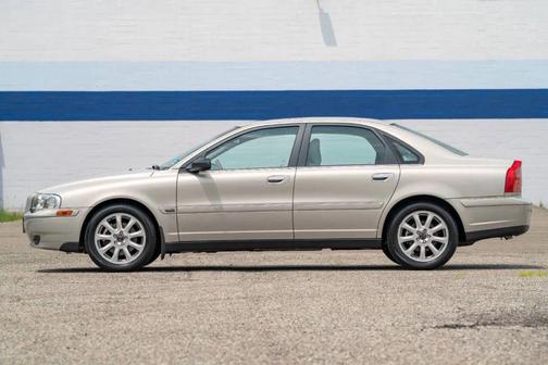 2004 Volvo S80 2.5T