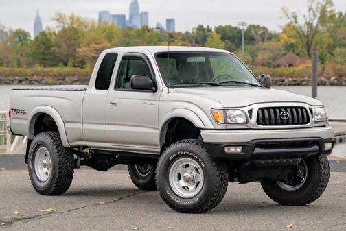 2004 Toyota Tacoma Xtracab