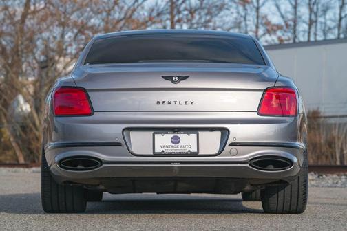 2022 Bentley Flying Spur W12