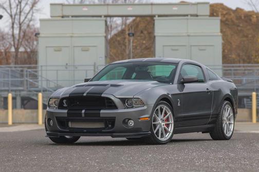 2013 Ford Shelby GT500 Base