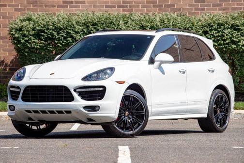 2014 Porsche Cayenne Turbo S