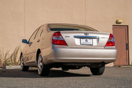 2003 Toyota Camry LE