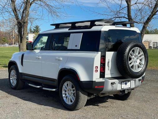 2021 Land Rover Defender 110 S