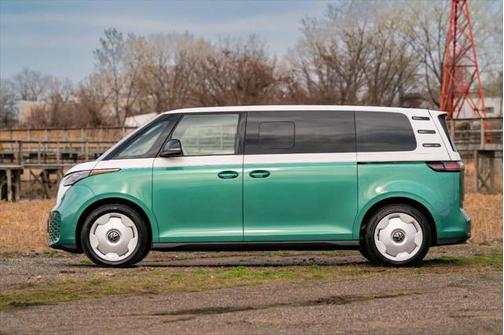 2025 Volkswagen ID. Buzz 1st Edition with 4MOTION