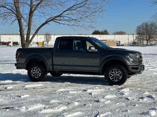 2017 Ford F-150 Raptor