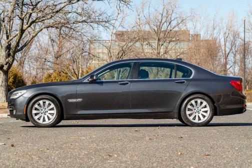 2011 BMW 750 Li xDrive