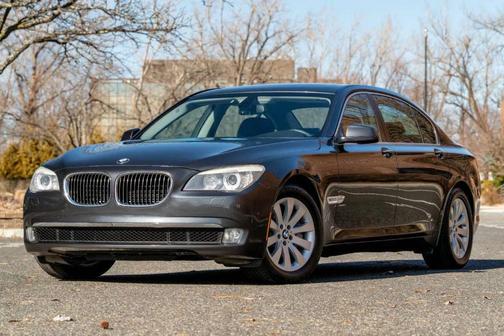 2011 BMW 750 Li xDrive