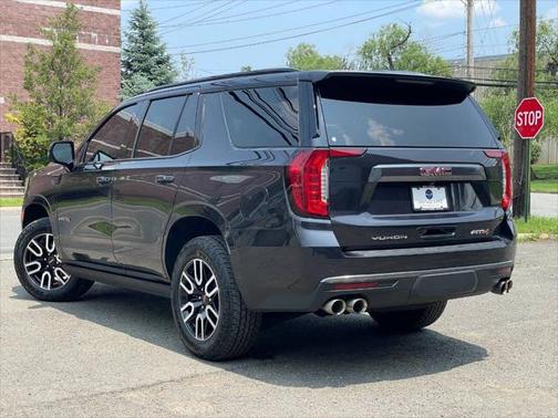 2023 GMC Yukon 4WD AT4