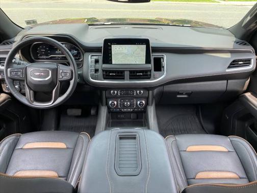2023 GMC Yukon 4WD AT4