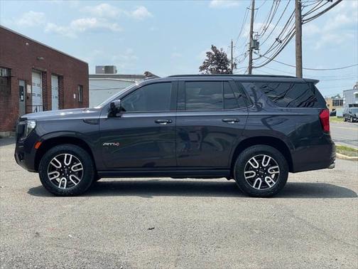 2023 GMC Yukon 4WD AT4