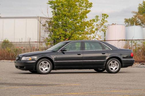2001 Audi A8 4.2 quattro L