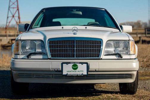 1995 Mercedes-Benz E-Class E 320 2dr Convertible