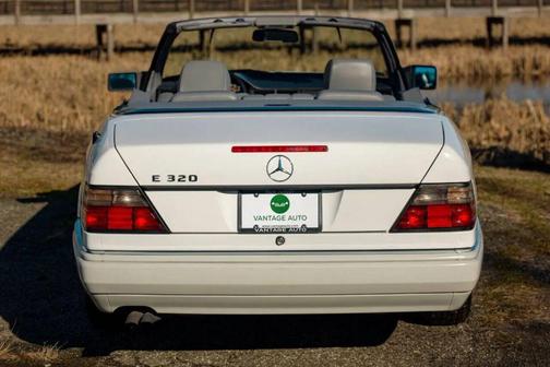 1995 Mercedes-Benz E-Class E 320 2dr Convertible