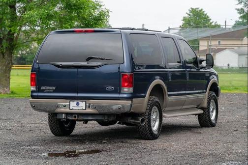 2002 Ford Excursion Limited 4WD 4dr SUV
