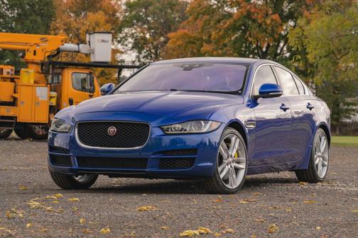 2017 Jaguar XE 35t Prestige