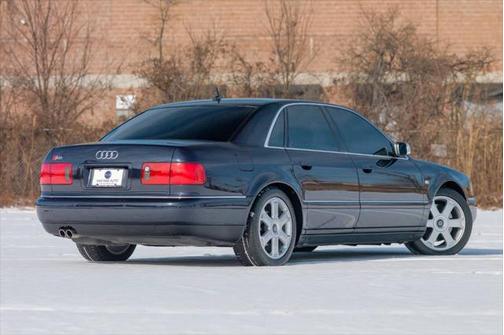 2002 Audi S8 4.2 quattro