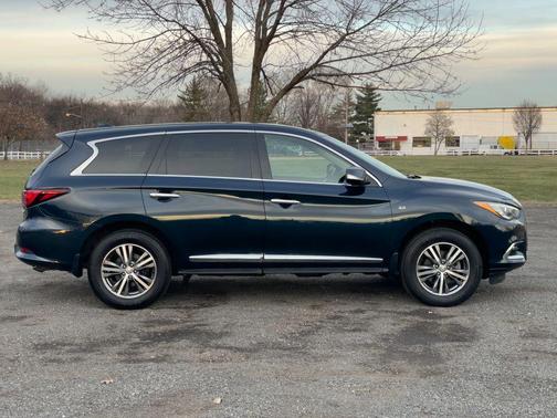 2019 INFINITI QX60 Pure