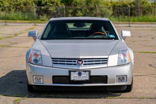 2006 Cadillac XLR Base