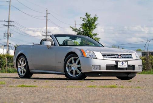 2006 Cadillac XLR Base