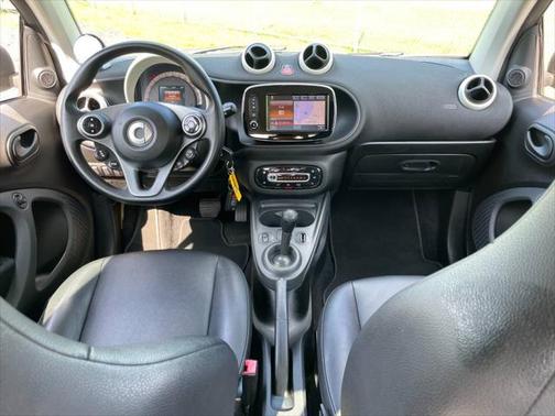 2016 smart ForTwo pure
