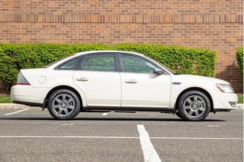 2009 Ford Taurus Limited