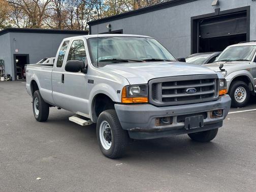 2001 Ford F-250 Long Bed